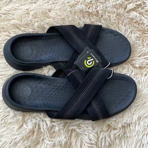 Woman’s Size 12 C9 Champion Slides